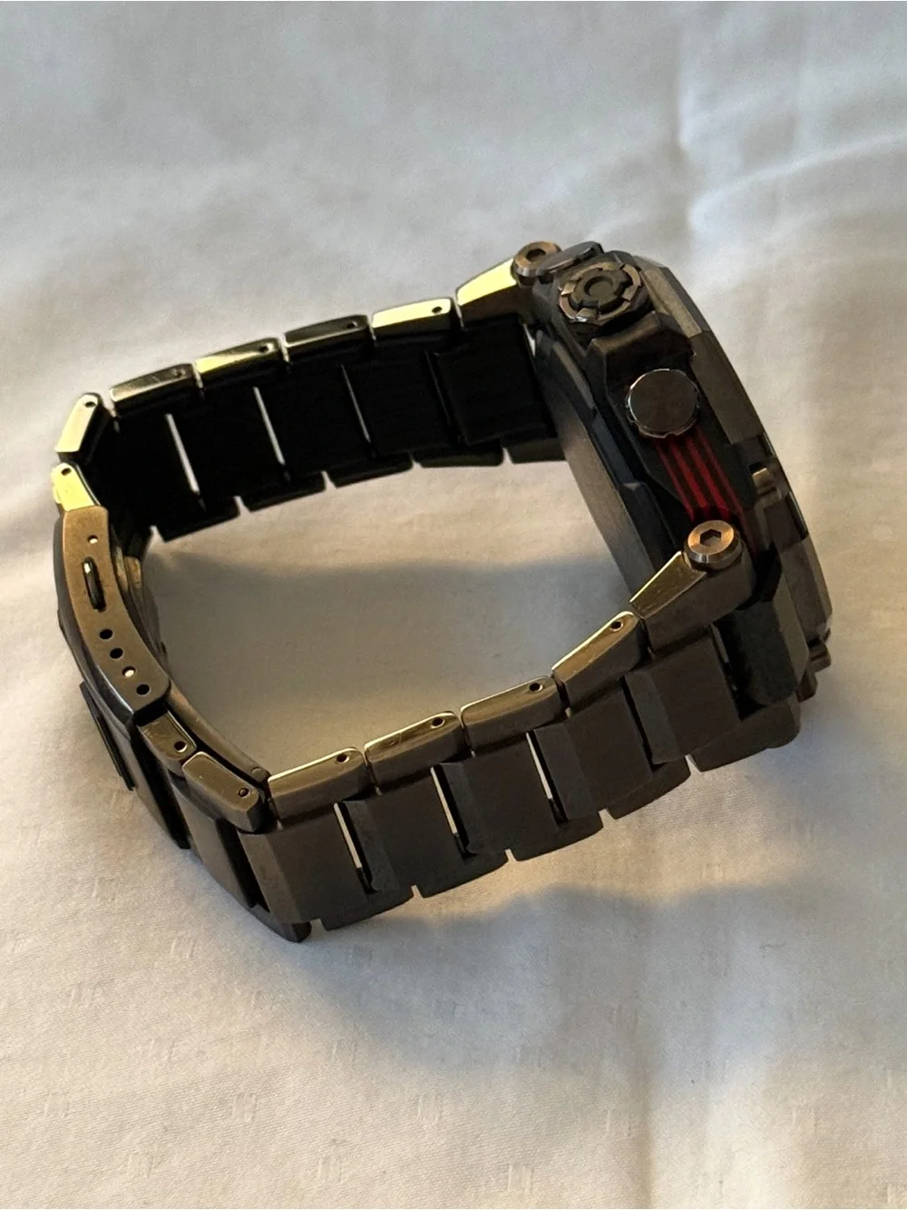 Casio G-Shock MT-G B2000YBD1